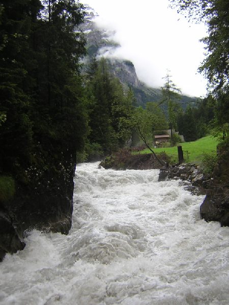 de Kander staat wat hoger dan normaal