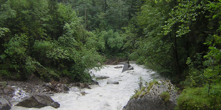 veel water in de Kander