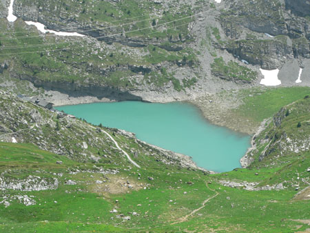 Schwarenbach in de verte