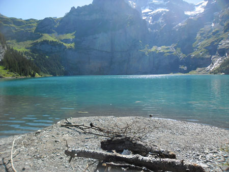 mooie plek aan de Oeschinensee