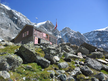 Rottalhutten in zicht