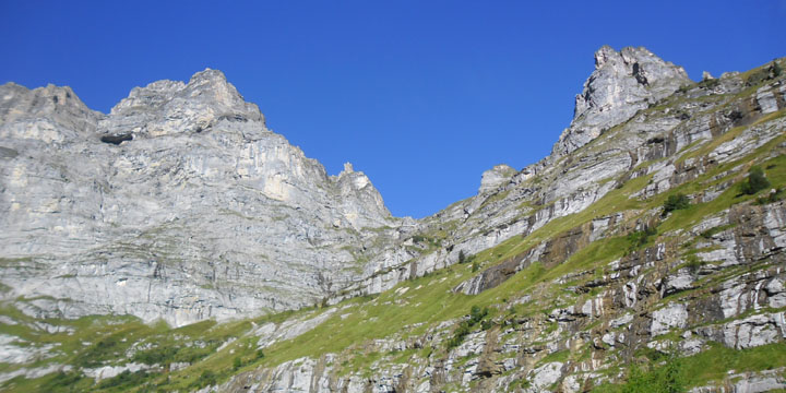 de kam boven Chilchbalm